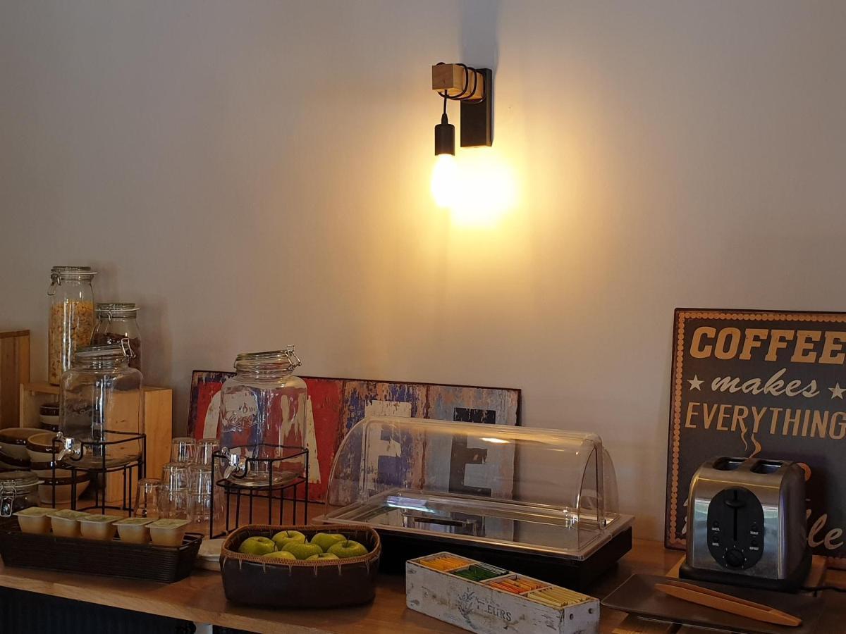 Le Relais Des Dix Crus - Logis Hotel B&B Corcelles-en-Beaujolais Luaran gambar